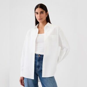 GAP Women’s Organic Cotton Oxford Big Shirt